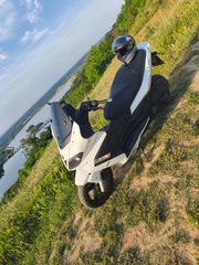 Gilera Nexus 300 2010-thumb-2