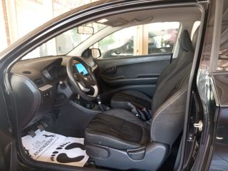 Kia Picanto 2013-thumb-18