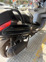 Piaggio X8 200 2005 Ελληνικη αντιπροσωπεια-thumb-3