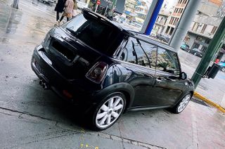 Mini Cooper S 2010 MINI COOPER S PANORAMA-thumb-1