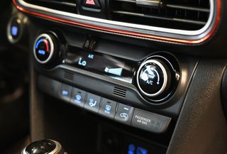 Hyundai Kona 2019 ΑΥΤΟΜΑΤΟ PREMIUM NAVI ΔΕΡΜΑ ΚΑΜΕΡΑ FULL EXTRA-thumb-24