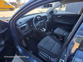 Kia Stonic 2022 OPTIMUM-thumb-5