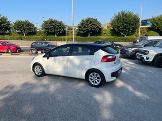 Kia Rio 2016-thumb-11