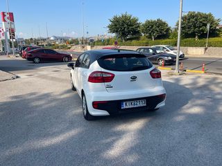 Kia Rio 2016-thumb-14