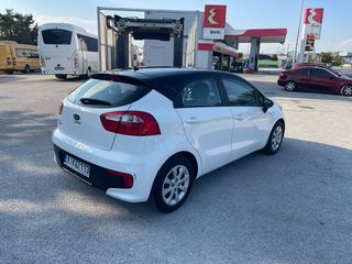 Kia Rio 2016-thumb-17