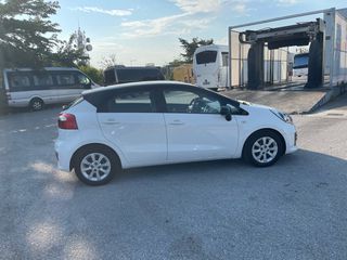 Kia Rio 2016-thumb-19