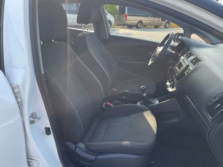 Kia Rio 2016-thumb-23