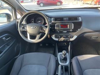 Kia Rio 2016-thumb-29
