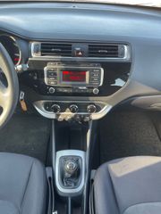 Kia Rio 2016-thumb-31