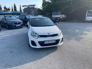Kia Rio 2016-thumb-2