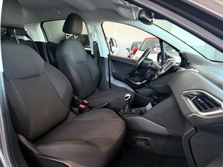 Peugeot 208 2018 1.2 PureTech 110Hps Allure KAMEPA/NAVI/KLIMA-thumb-10