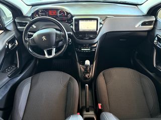 Peugeot 208 2018 1.2 PureTech 110Hps Allure KAMEPA/NAVI/KLIMA-thumb-12