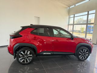 Toyota Yaris Cross 2026 PREMIER - BI - TONE - JBL!-thumb-6