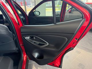 Toyota Yaris Cross 2026 PREMIER - BI - TONE - JBL!-thumb-21