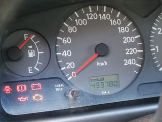Toyota Avensis 2002