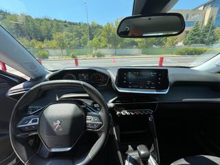 Peugeot 2008 2022 1.5 BlueHDi ACTIVE Edition-thumb-13