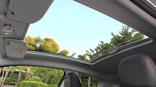 Peugeot 208 2015 1.2  e-THP GT Line 110hp * Panorama * Δερμάτινο Σαλόνι-thumb-14