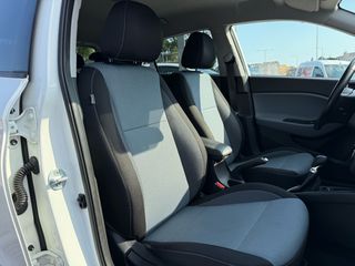Hyundai i 20 2015-thumb-46