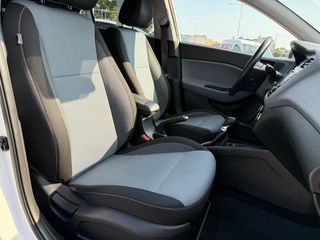 Hyundai i 20 2015-thumb-48