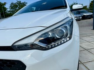 Hyundai i 20 2015-thumb-21