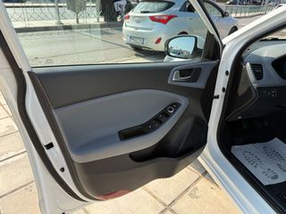 Hyundai i 20 2015-thumb-29