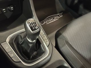 Hyundai i 30 2017 ΙΔΙΩΤΗ STYLE 5ΑΠΛΗ ΕΓΓΥΗΣΗ & 5 ΧΡΟΝΙΑ ΔΩΡΕΑΝ SERVICE-thumb-37