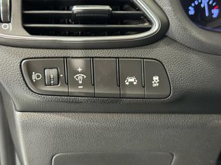 Hyundai i 30 2017 ΙΔΙΩΤΗ STYLE 5ΑΠΛΗ ΕΓΓΥΗΣΗ & 5 ΧΡΟΝΙΑ ΔΩΡΕΑΝ SERVICE-thumb-39