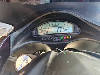 Honda DN-01 2008-thumb-4