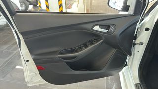Ford Focus 2018 Ecoboost ST Line / 6 Χρόνια Δωρεάν Service-thumb-43
