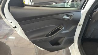 Ford Focus 2018 Ecoboost ST Line / 6 Χρόνια Δωρεάν Service-thumb-45