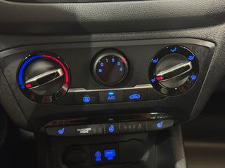 Hyundai i 20 2017 ΙΔΙΩΤΗ ΠΑΝΟΡΑΜΑ 5ΑΠΛΗ ΕΓΓΥΗΣΗ & 5 ΧΡΟΝΙΑ ΔΩΡΕΑΝ SERVICE-thumb-31