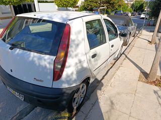 Fiat Punto 2002-thumb-6