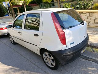 Fiat Punto 2002-thumb-9