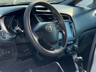 Kia Ceed / cee'd 2016 1.6 GDI Αυτόματο-thumb-11