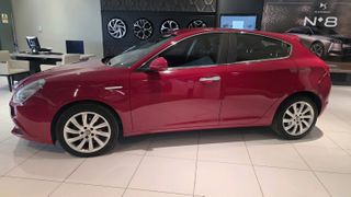 Alfa Romeo Giulietta 2016 GIULIETTA 1.6 JTDM-2 120HP SUPER-thumb-1