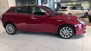 Alfa Romeo Giulietta 2016 GIULIETTA 1.6 JTDM-2 120HP SUPER-thumb-3