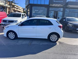 Kia Rio 2019 1.4 CRDI SPIRIT-thumb-4