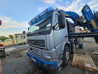Ανατροπή + Γερανός Volvo 2002 FM12
