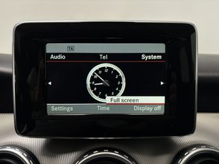 Mercedes-Benz GLA 200 2014 (από 177€/μήνα)-thumb-36