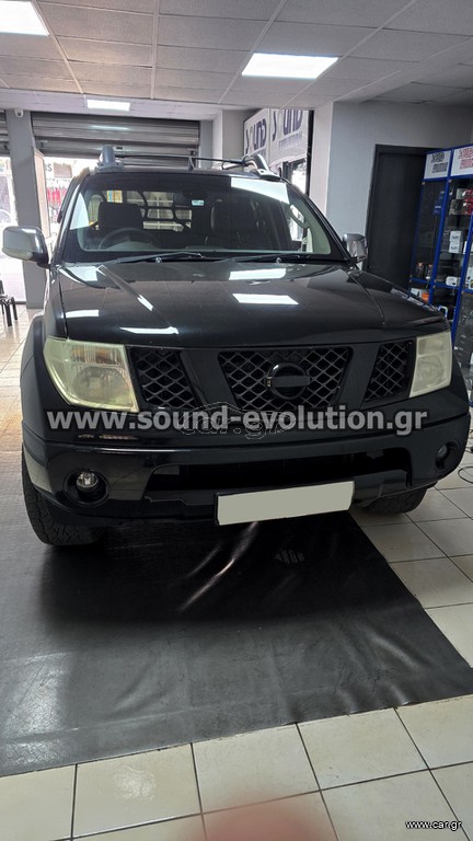 Nissan Navara 2004-2016 Navigation Multimedia Tablet by Sound Evolution