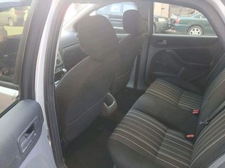 Ford Focus 2011 DIESEL 1600CC ΠΟΛΥ ΠΡΟΣΕΓΜΕΝΟ-thumb-10