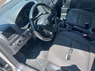 Volkswagen Golf 2006-thumb-7