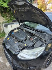 Ford Focus 2011-thumb-4