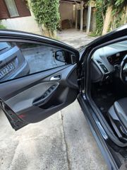 Ford Focus 2011-thumb-19