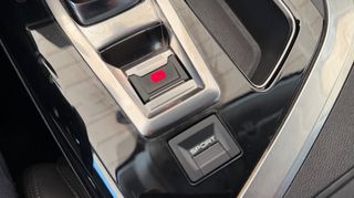 Peugeot 3008 2017 1,2 PURETECH ALLURE AUTOMATIK-thumb-22