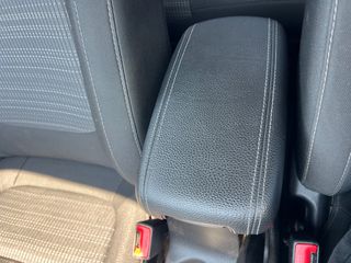 Kia Stonic 2019 NAVI CAMERA-thumb-45