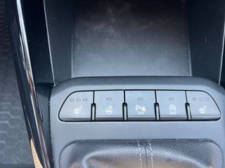 Kia Stonic 2019 NAVI CAMERA-thumb-24