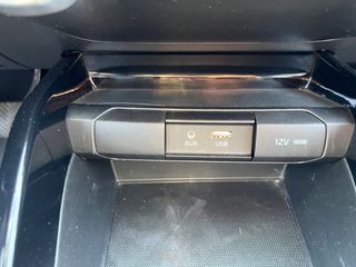 Kia Stonic 2019 NAVI CAMERA-thumb-25