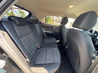 Kia Stonic 2019 NAVI CAMERA-thumb-35