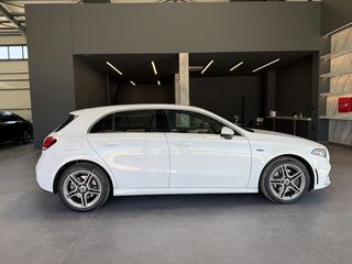 Mercedes-Benz A 250 2021-thumb-7
